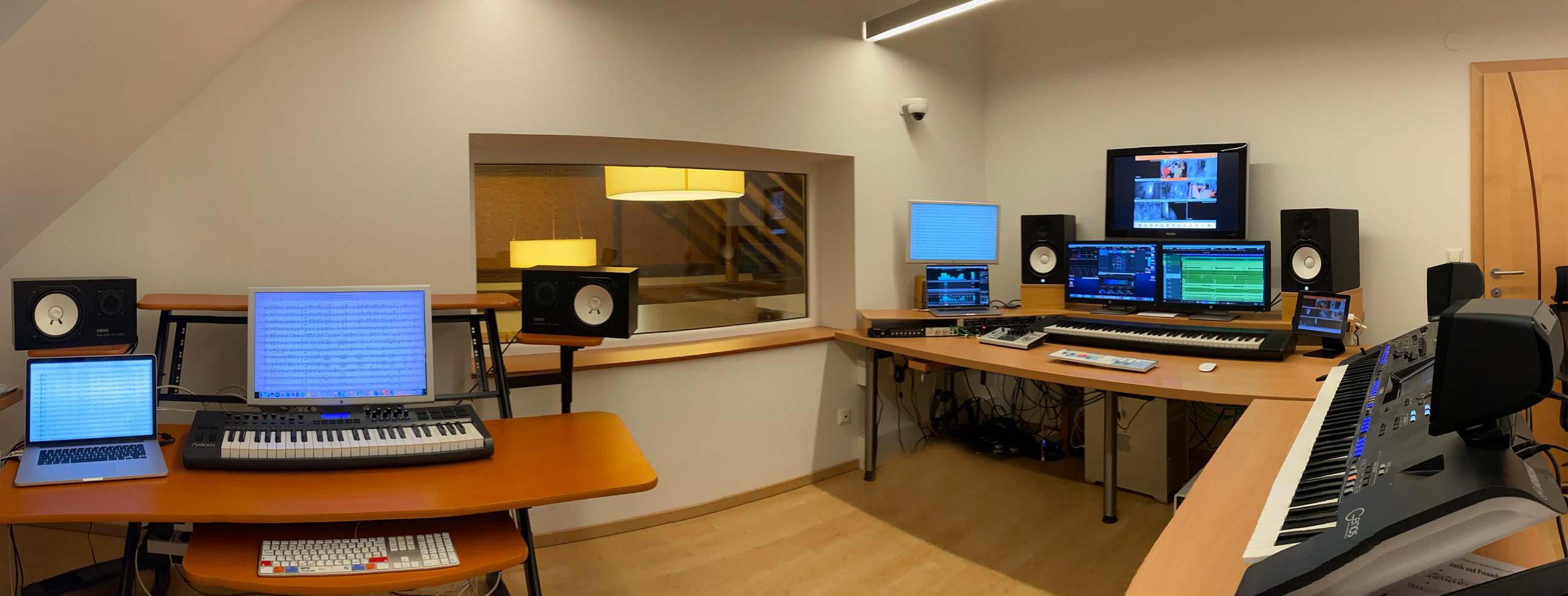 Computer und Audio Interfaces im Tonstudio Burgenland SMT-Records